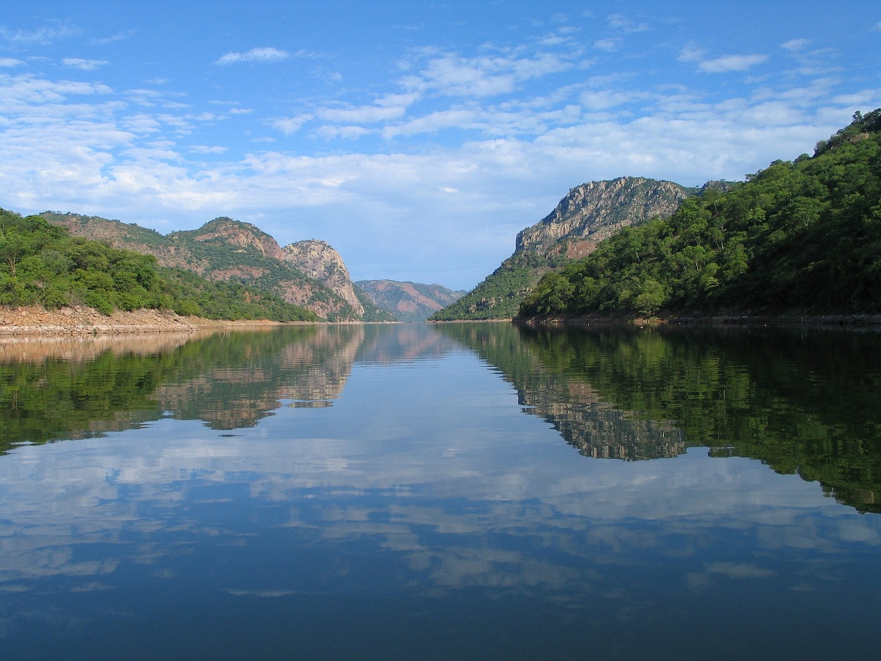 ¿Dónde se encuentra ubicado Mozambique?